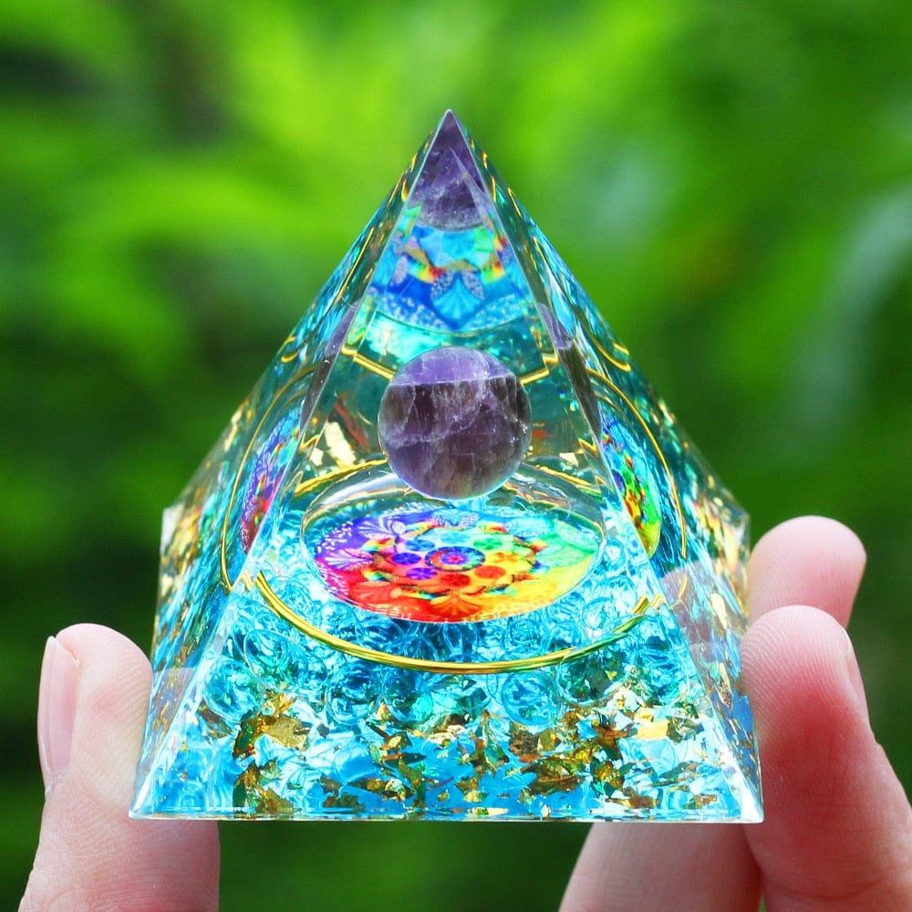 Orgonite Pyramide Améthyste Quartz Bleu "Éveil Spirituel" Image